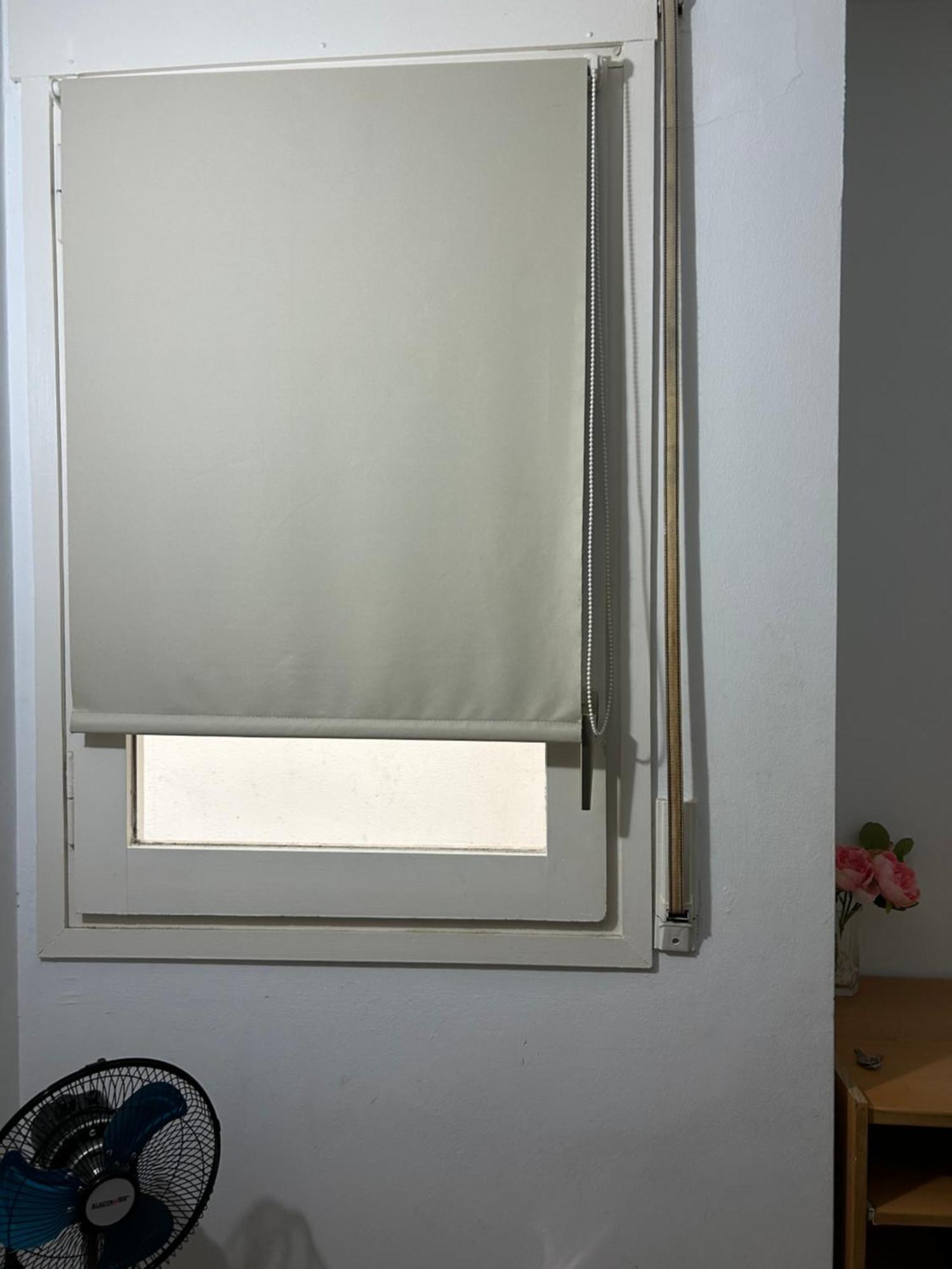 フィゲラスHabitacion Doble En Figueresアパートメント エクステリア 写真